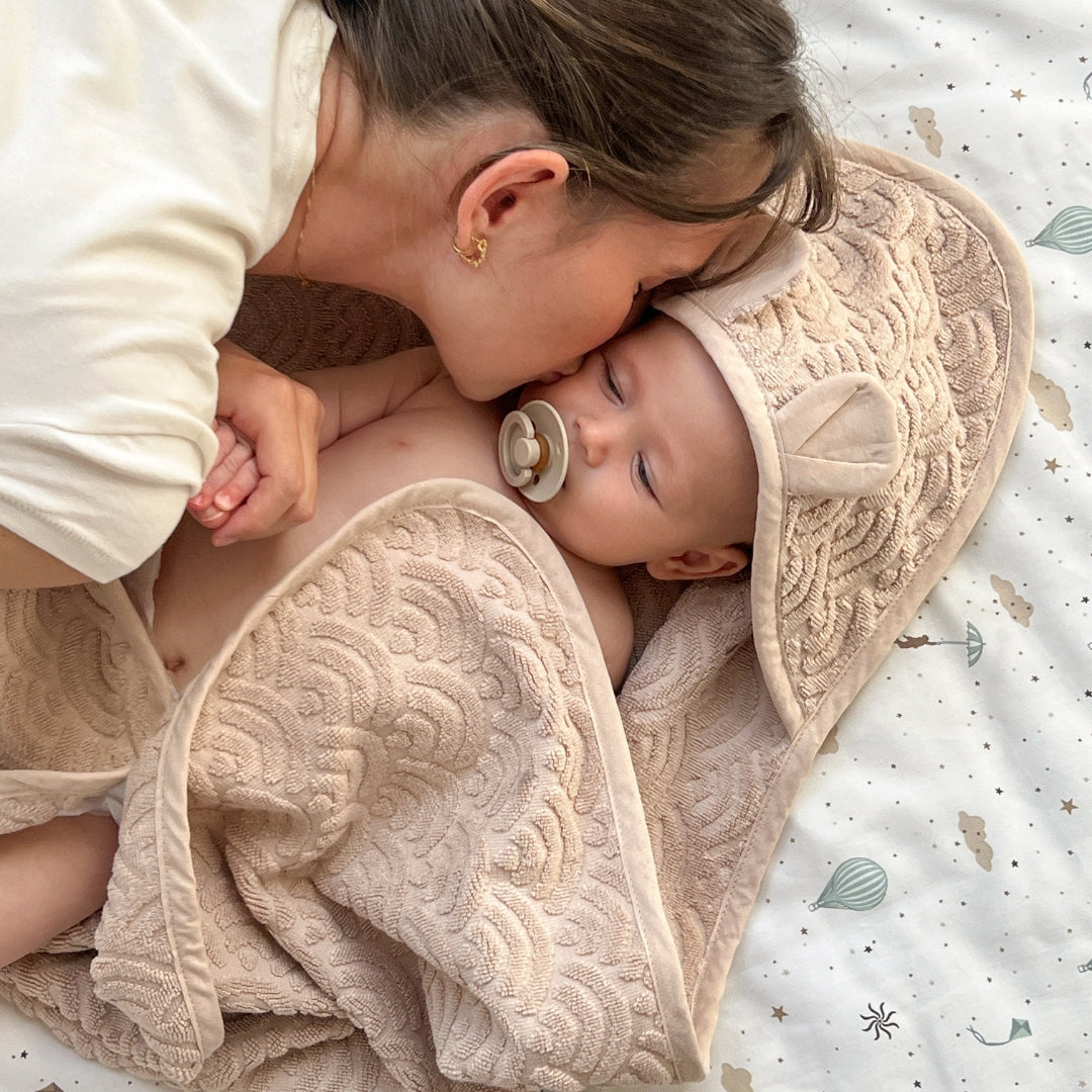 Kapuzenhandtuch mit Öhrchen, Baby - GOTS Mandel