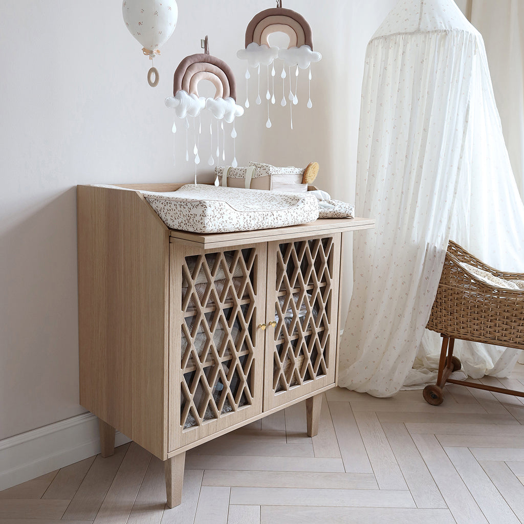 Harlequin Wickeltisch, FSC Mix – Eiche