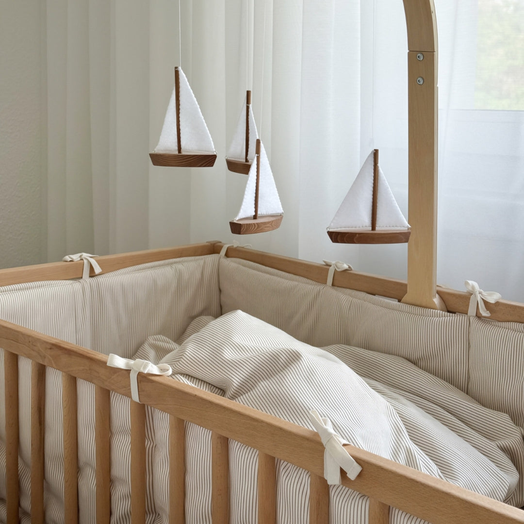 Bettumrandung Babybett - OCS Classic Stripes Camel