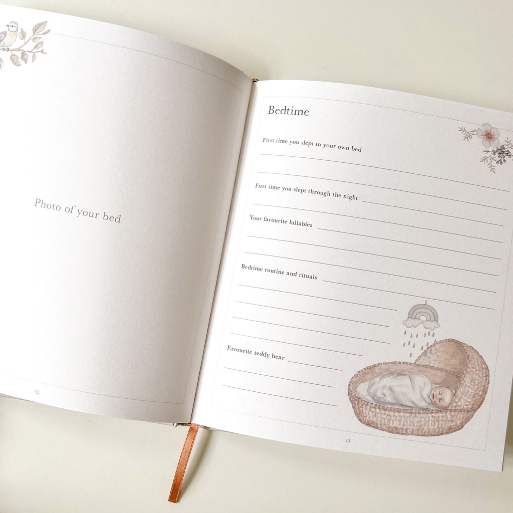 Baby's First Year Book – Englisch