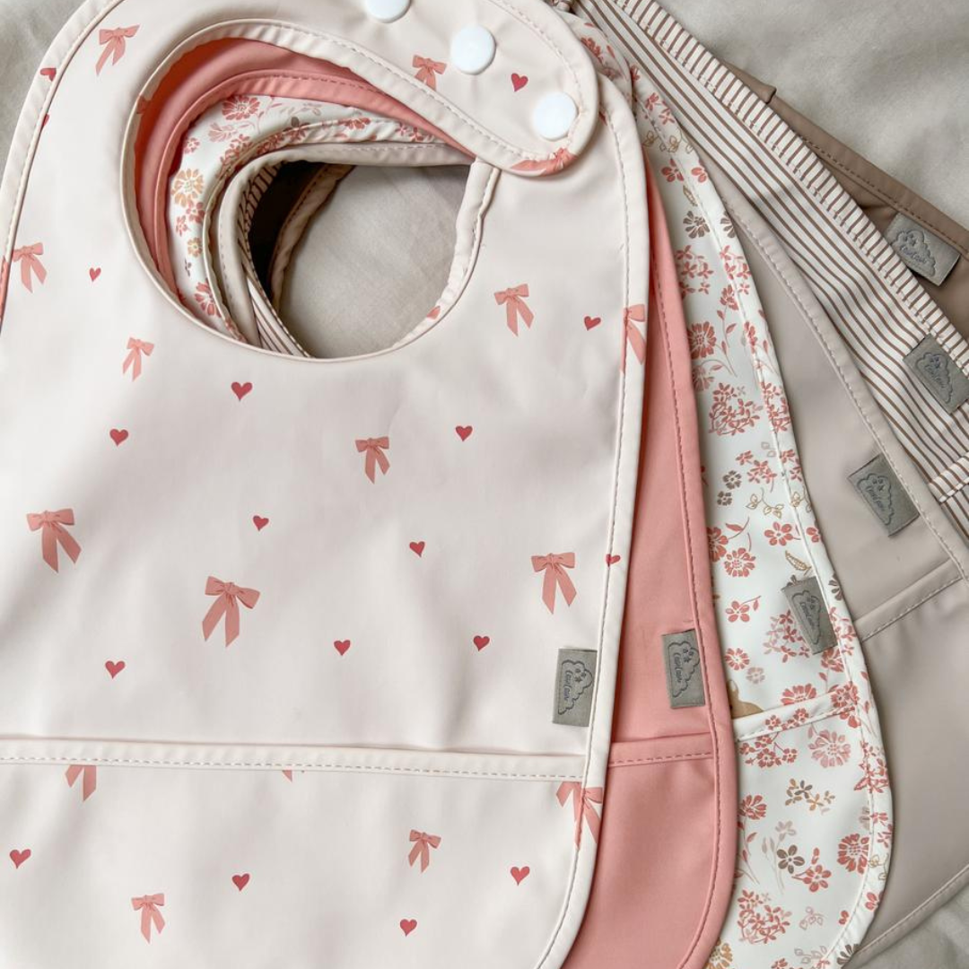 Poly-Lätzchen mit Tasche, 2er- pack - Bows